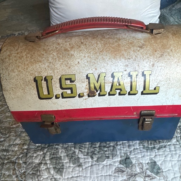 Other - Vintage 1960s Aladdin U.S. Mail Dome Top Metal Lunchbox (No Thermos)